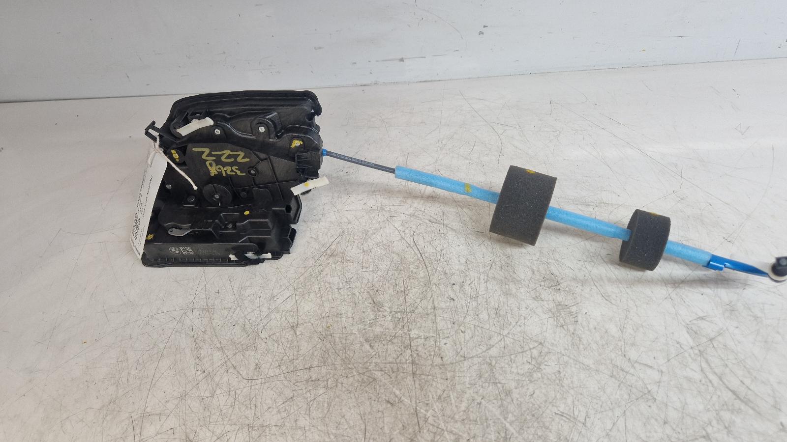 View Auto part Door Lock Assembly Bmw Ix3 2023