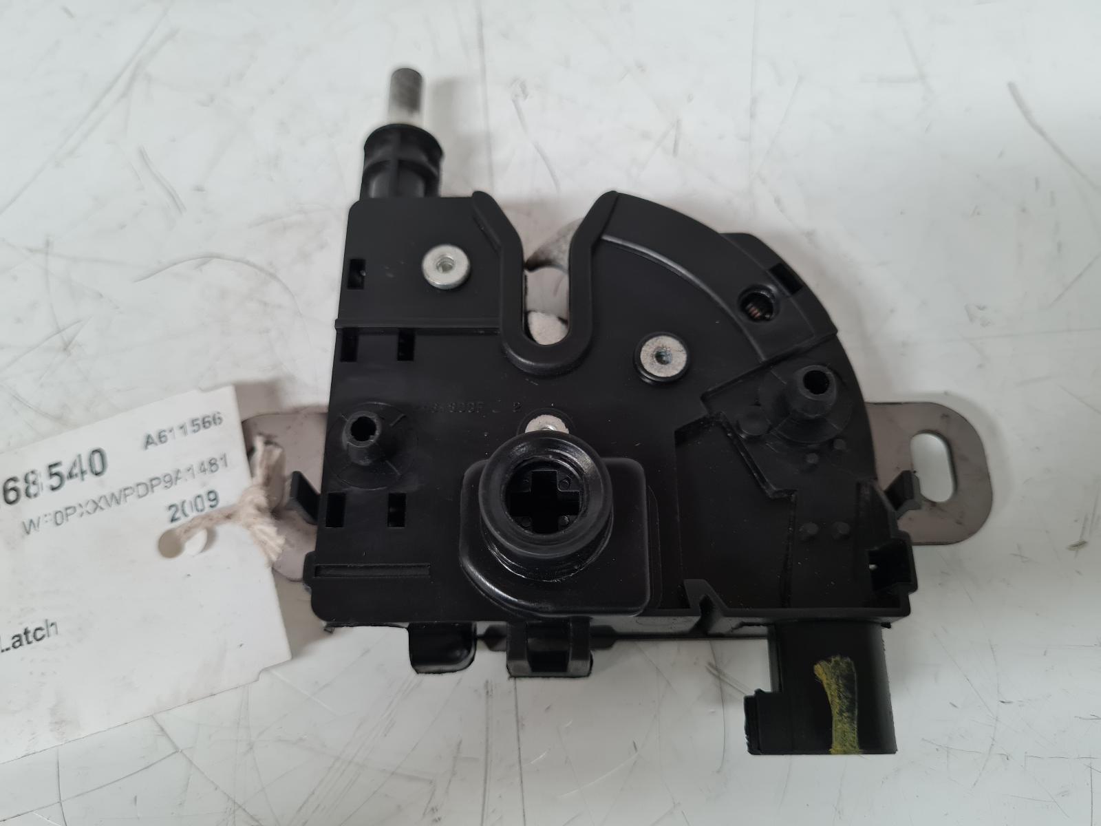 View Auto part Bonnet Latch Ford Focus 2009