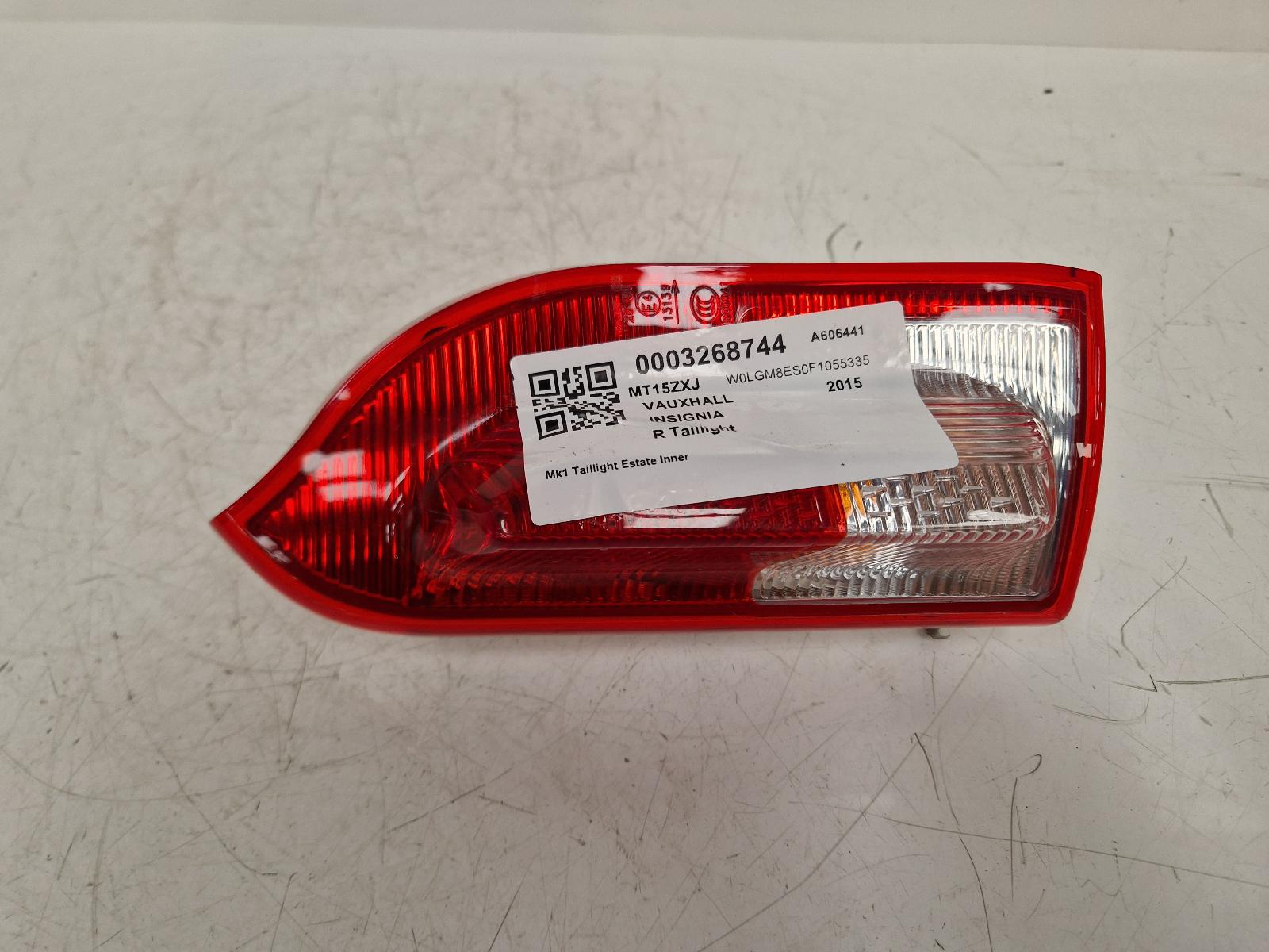View Auto part R Taillight Vauxhall Insignia 2015