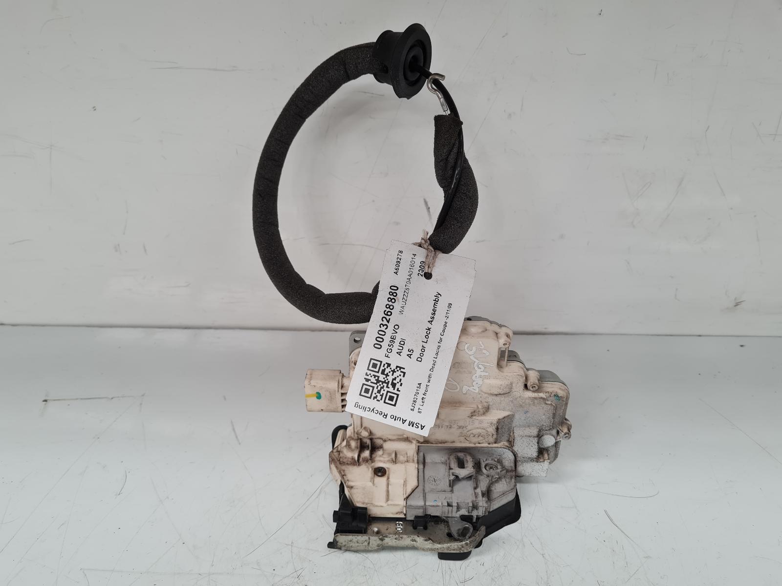 View Auto part Door Lock Assembly Audi A5 2009