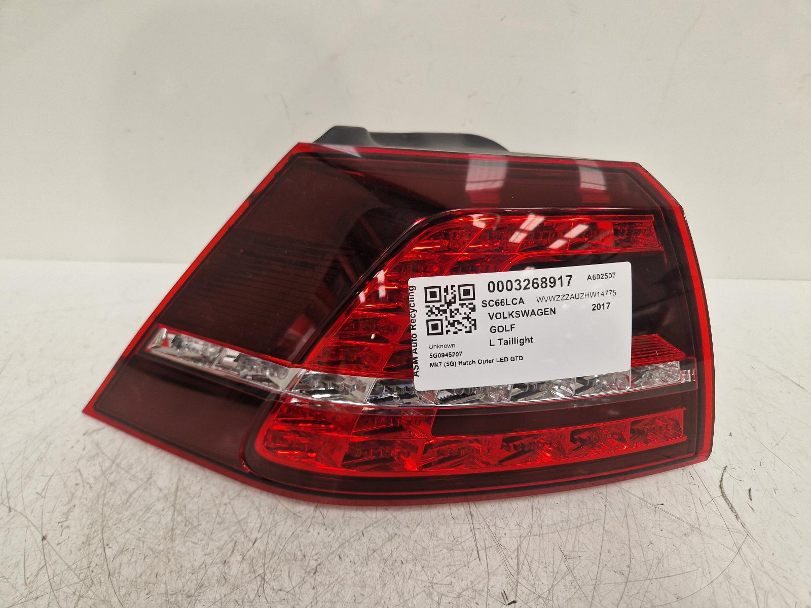 View Auto part L Taillight Volkswagen Golf 2017