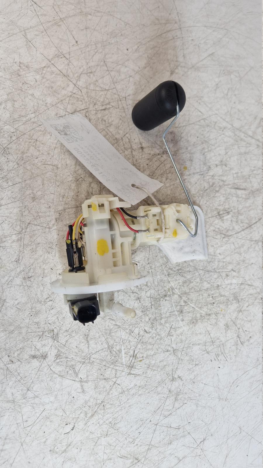 View Auto part Fuel Pump Yamaha Nmax 125 2018