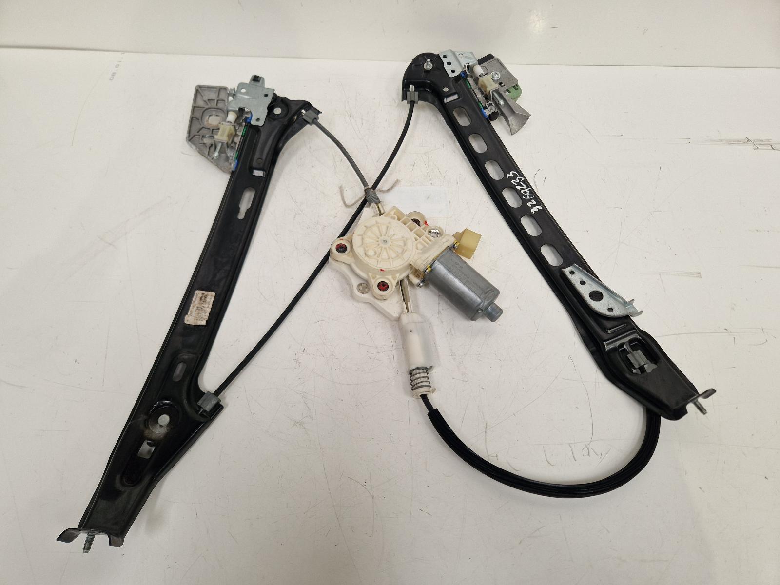 View Auto part RR Window Regulator Mercedes Cls Class 2010