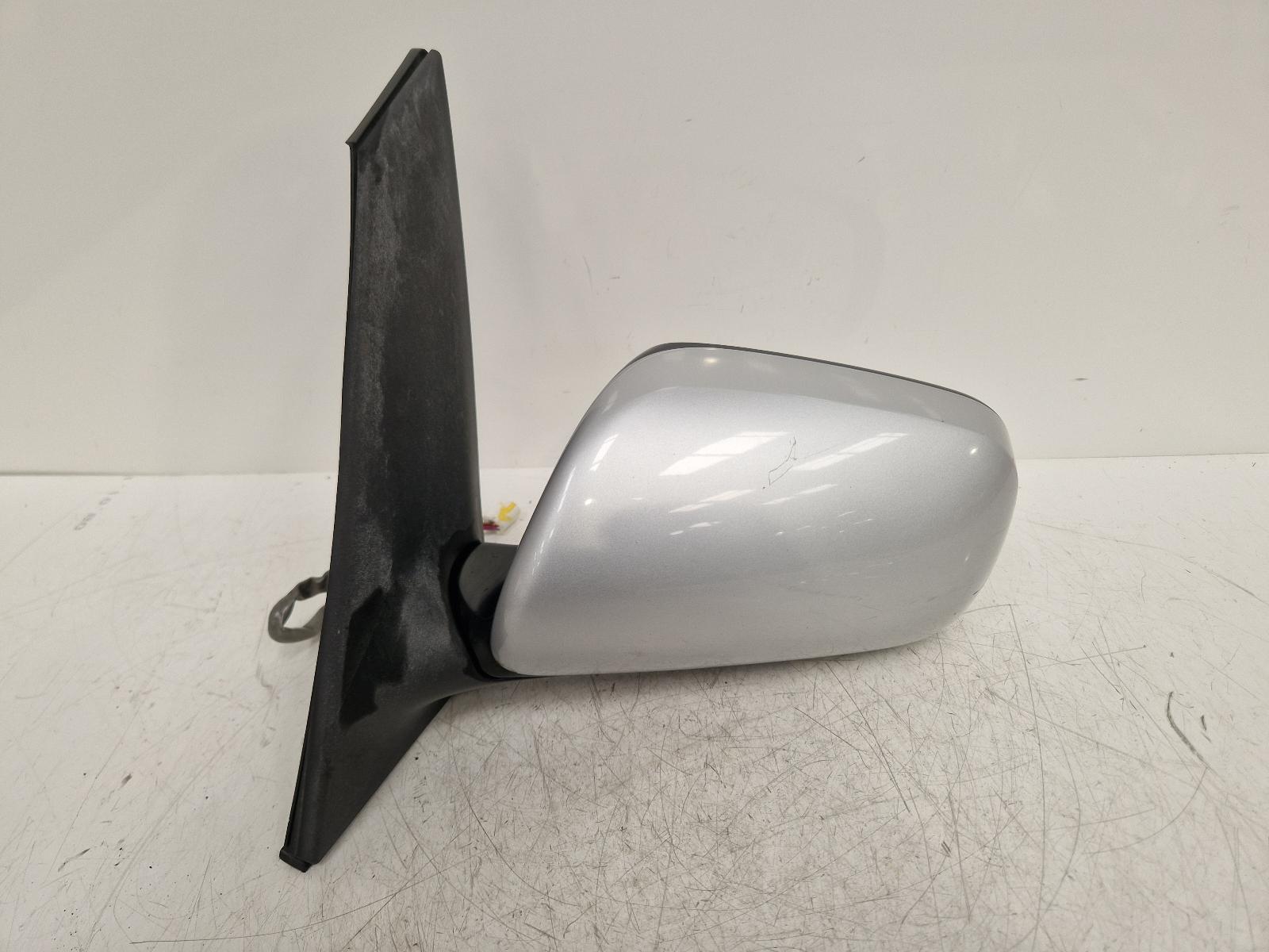 View Auto part L Door Mirror Toyota Prius 2010