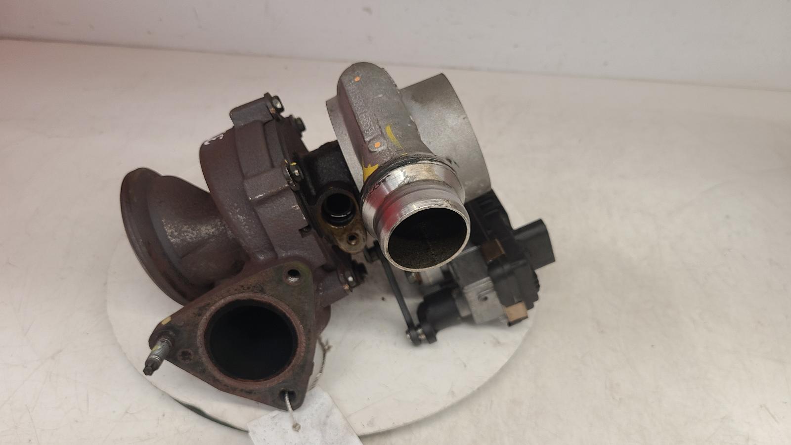 View Auto part Turbocharger Jaguar Xe 2017