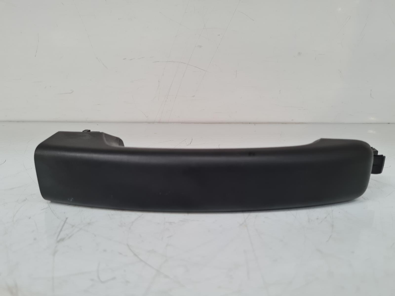 View Auto part Door Handle Renault Trafic 2015