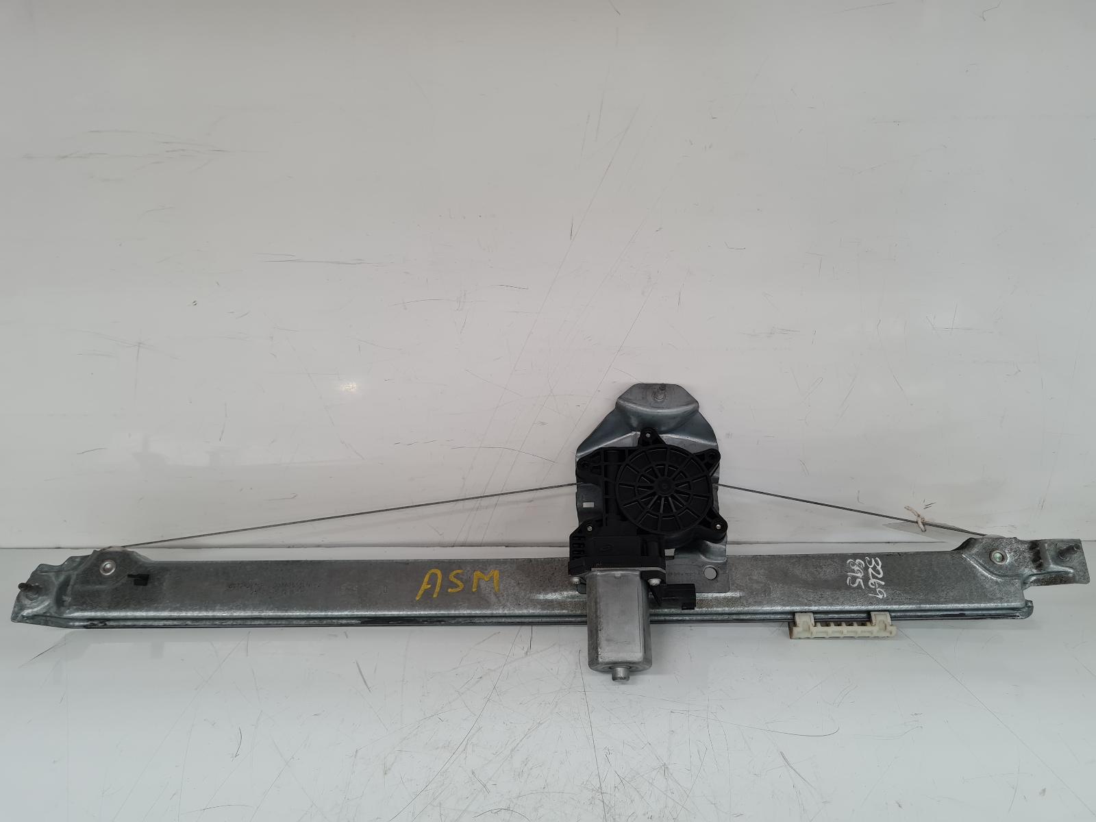 View Auto part LF Window Regulator Renault Trafic 2015