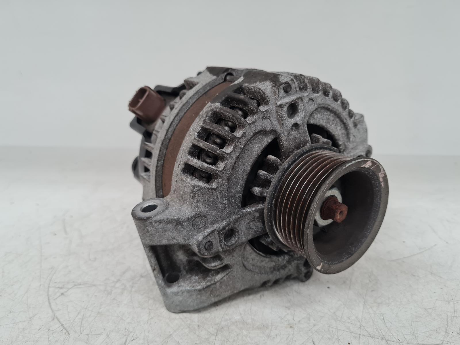 View Auto part Alternator Honda Civic 2007