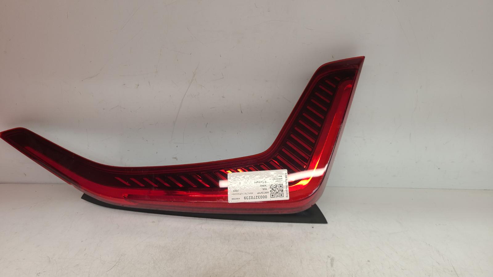 View Auto part R Taillight Kia Niro 2023