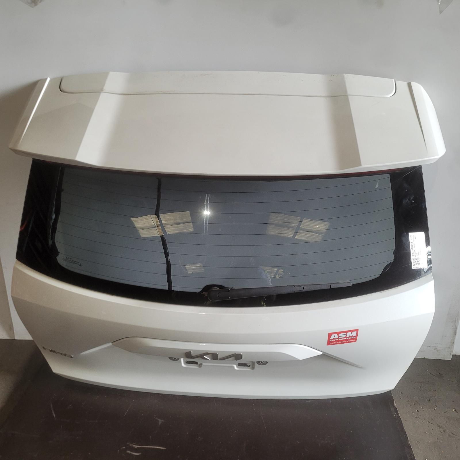 View Auto part Bootlid/Tailgate Kia Niro 2023