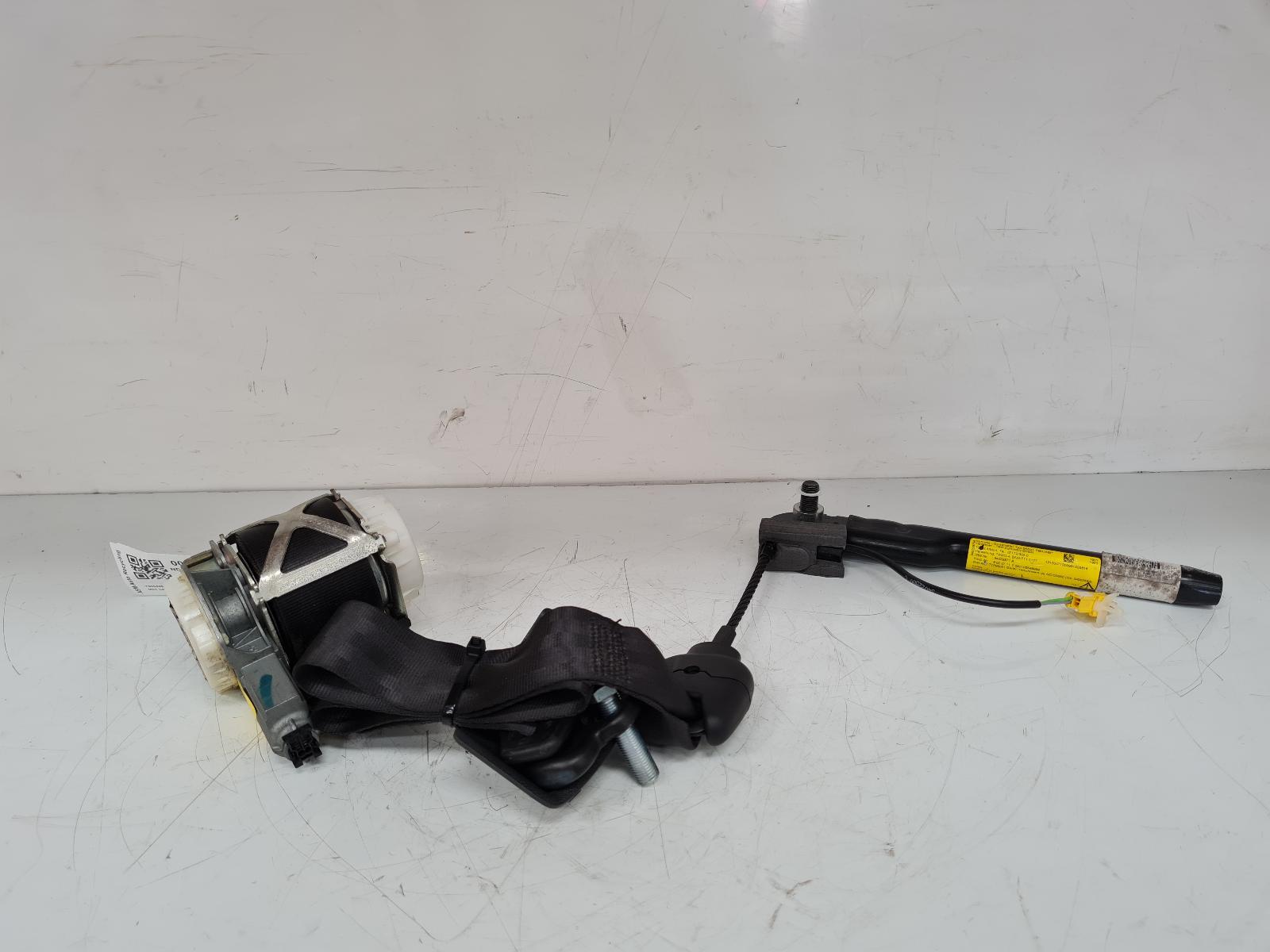 View Auto part Seat Belt Fiat 500 2011