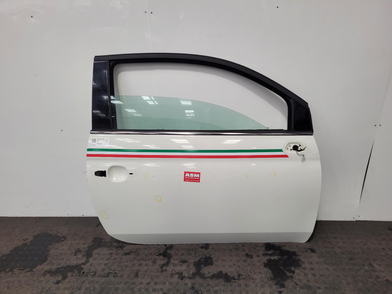 View Auto part R Front Door Fiat 500 2012