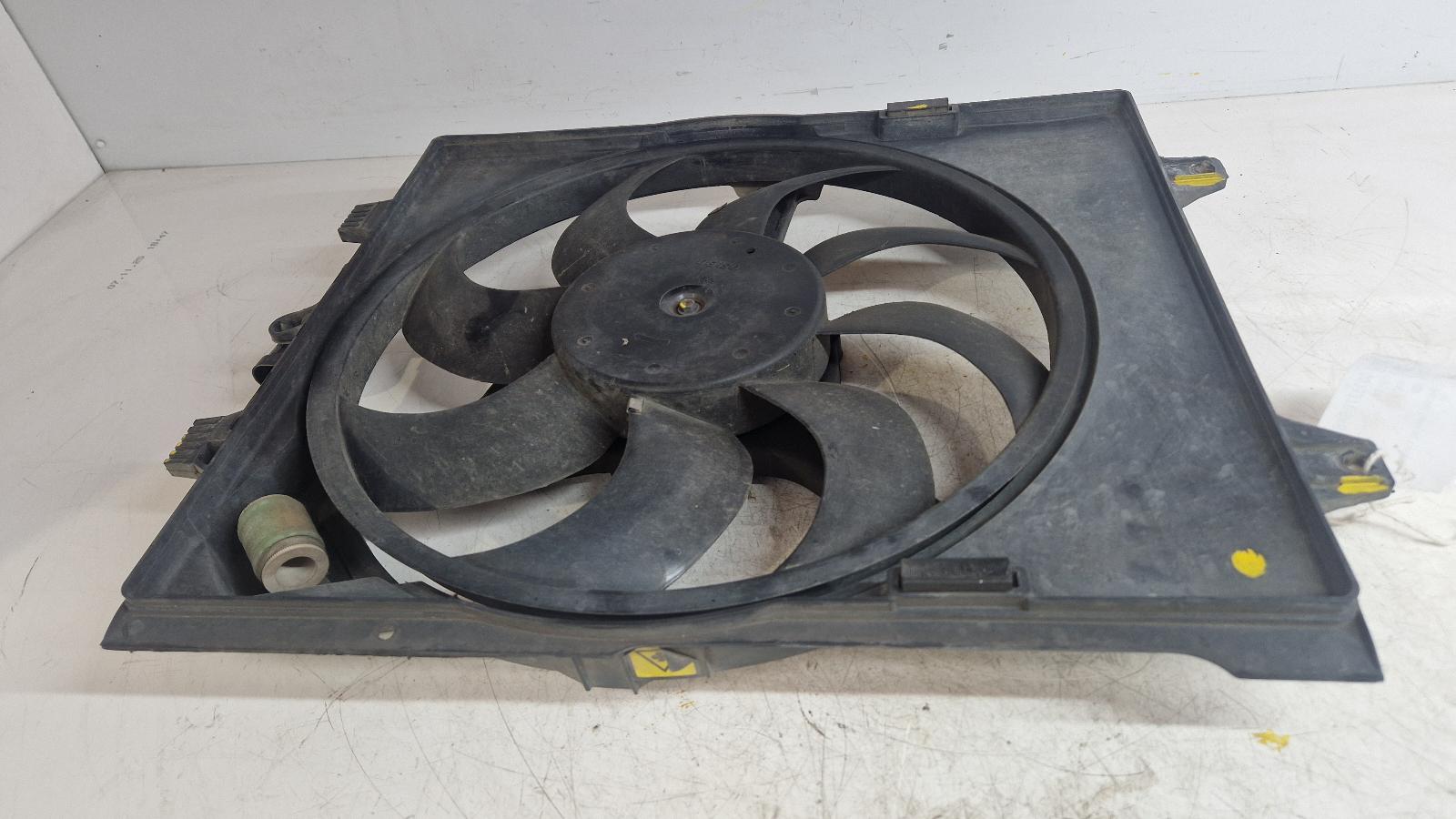 View Auto part Engine Cooling Motor Fiat 500 2012