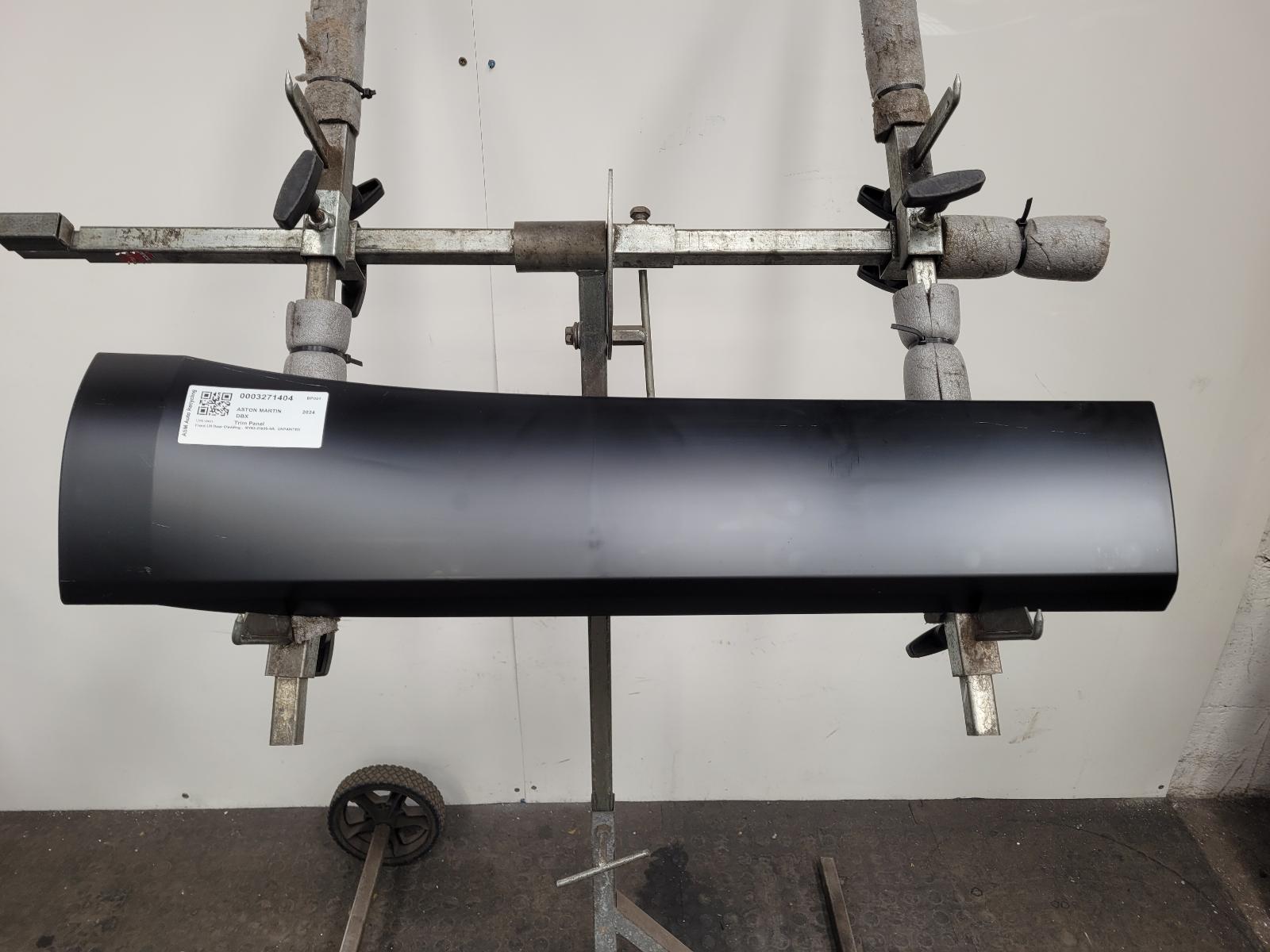 View Auto part Trim Panel Aston Martin Dbx 2024