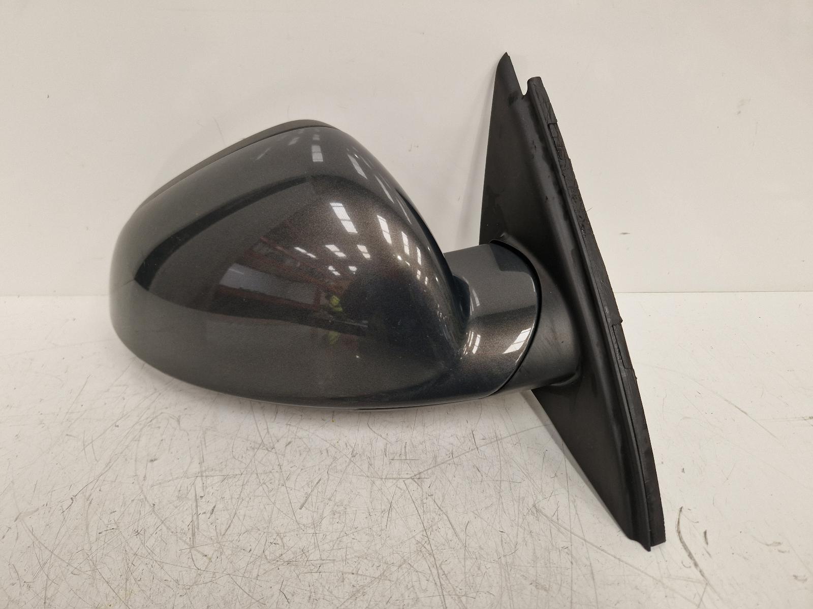 View Auto part R Door Mirror Vauxhall Insignia 2014