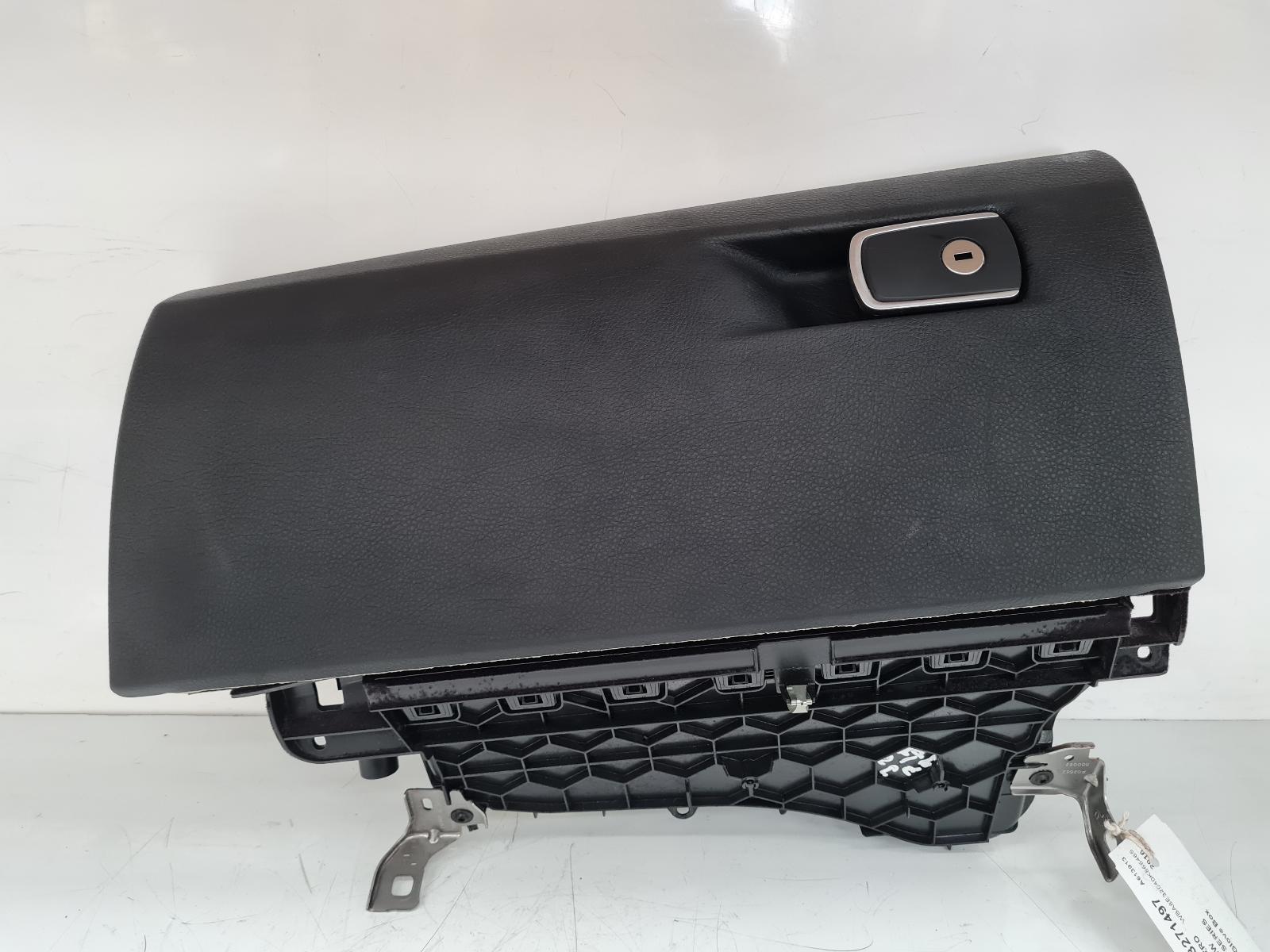 View Auto part Glove Box Bmw 3 Series 2016