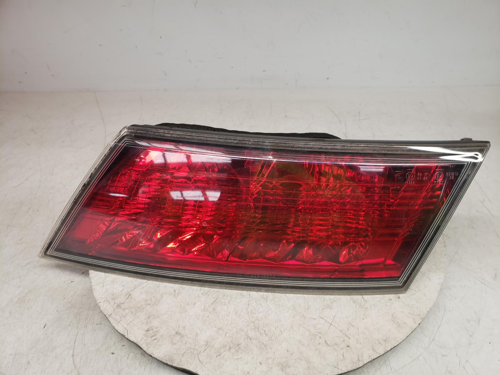 View Auto part R Taillight Honda Civic 2009