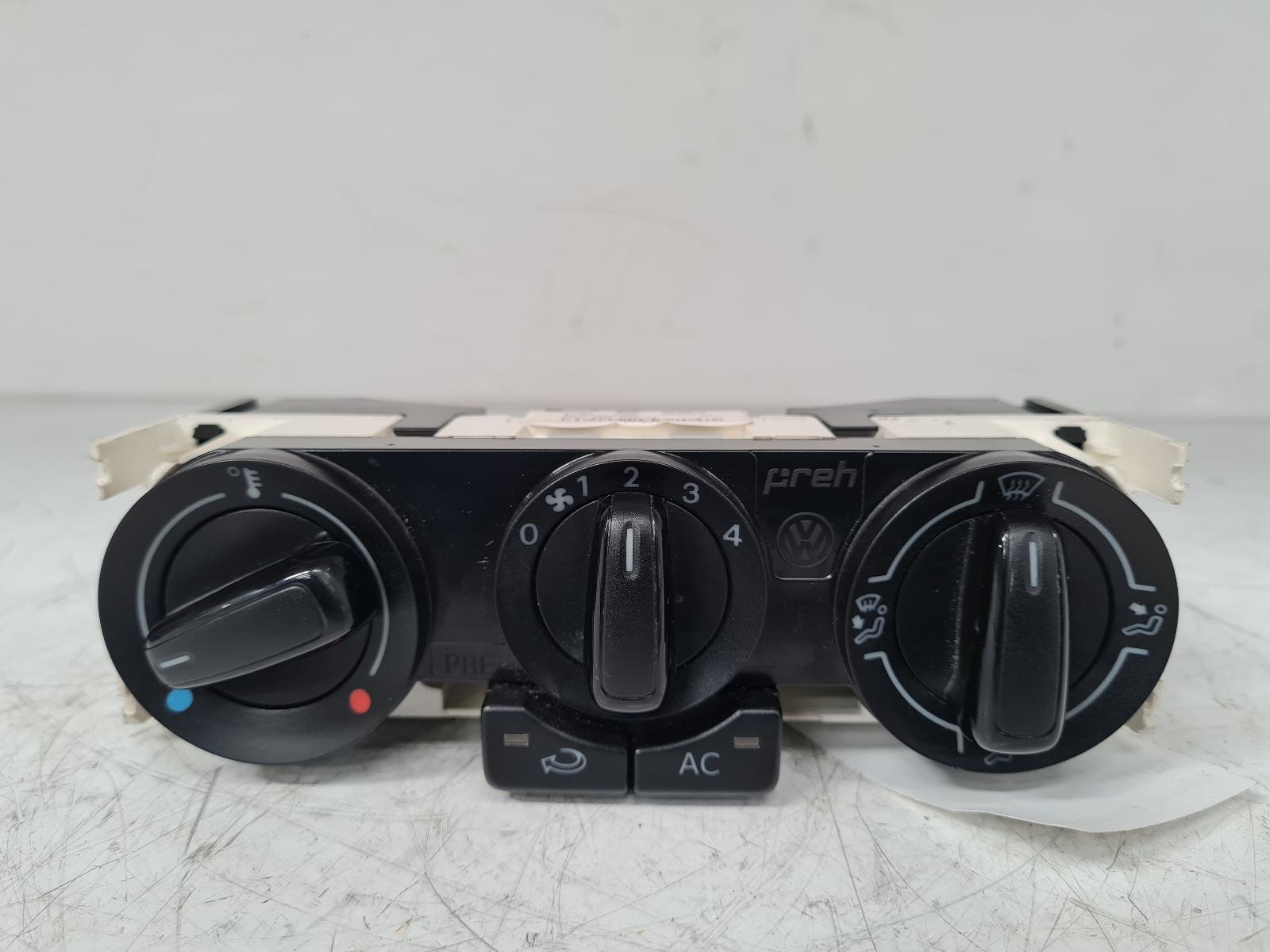 View Auto part Heater/AC Controller Volkswagen Polo 2013