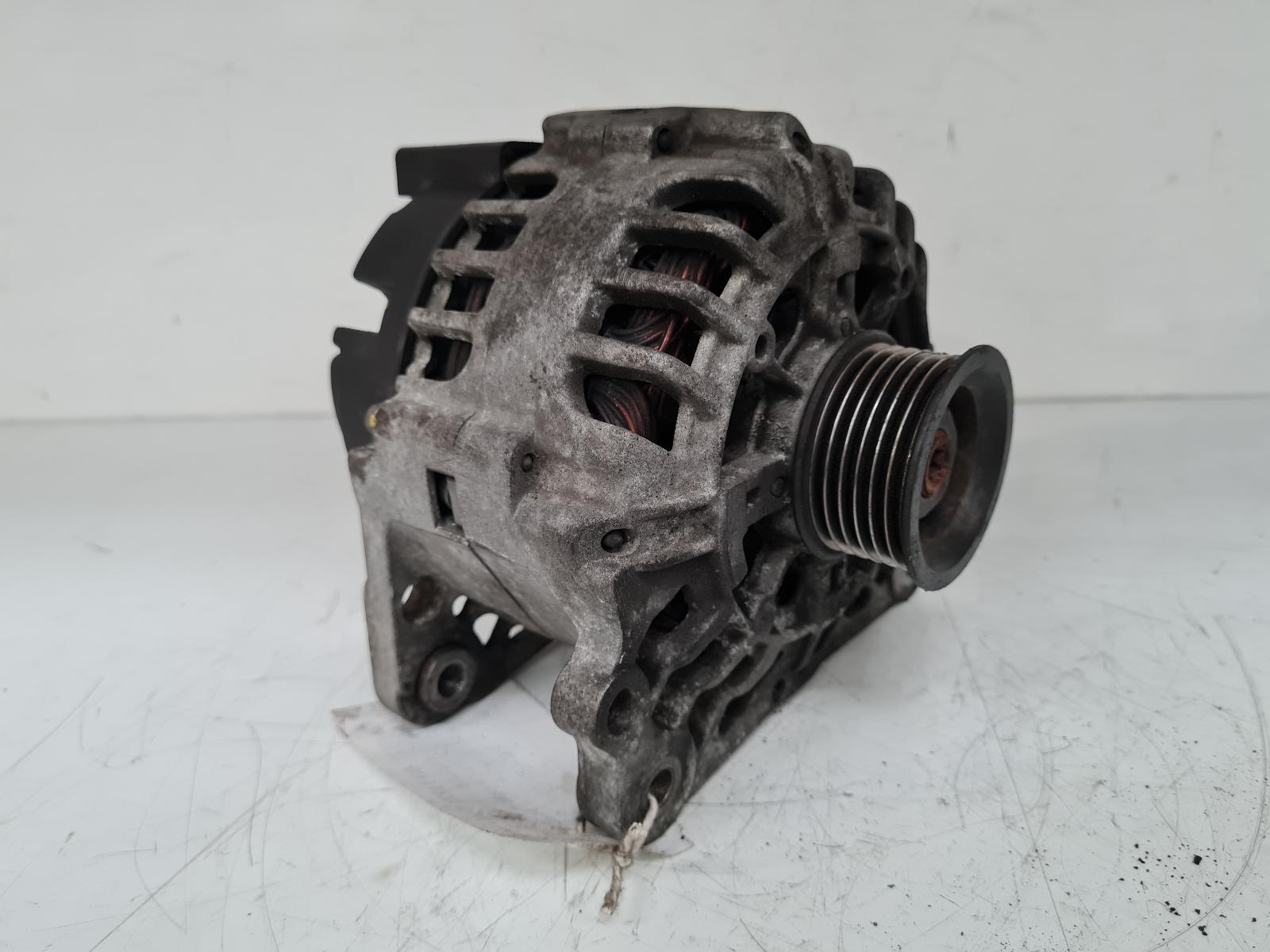 View Auto part Alternator Volkswagen Polo 2013