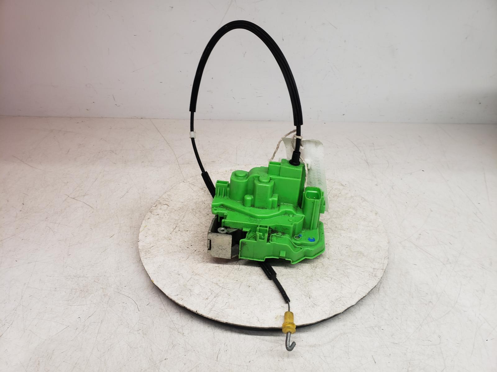 View Auto part Door Lock Assembly Alfa Romeo Mito 2011