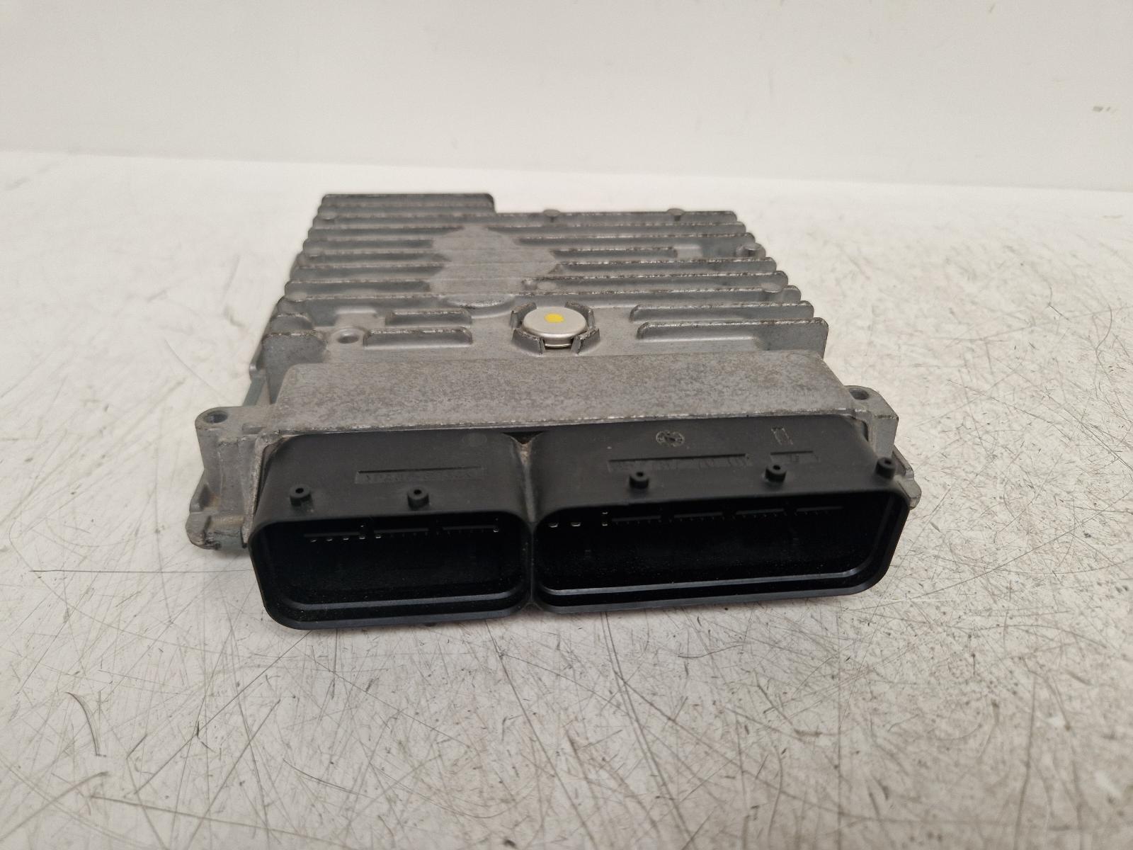 View Auto part ECU Volkswagen Caddy 2014