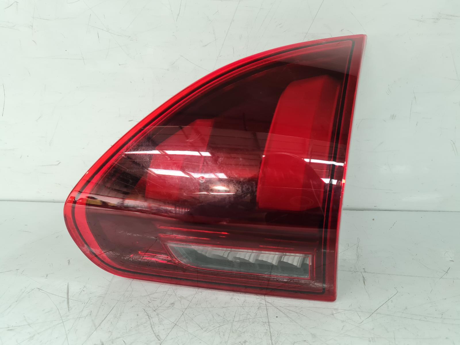 View Auto part R Taillight Peugeot 2008 2018
