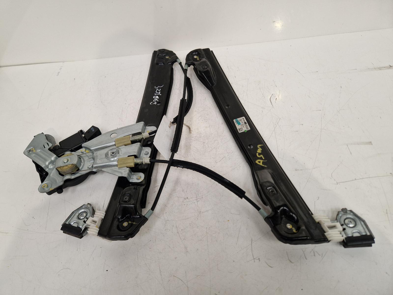 View Auto part LF Window Regulator Vauxhall Meriva 2014