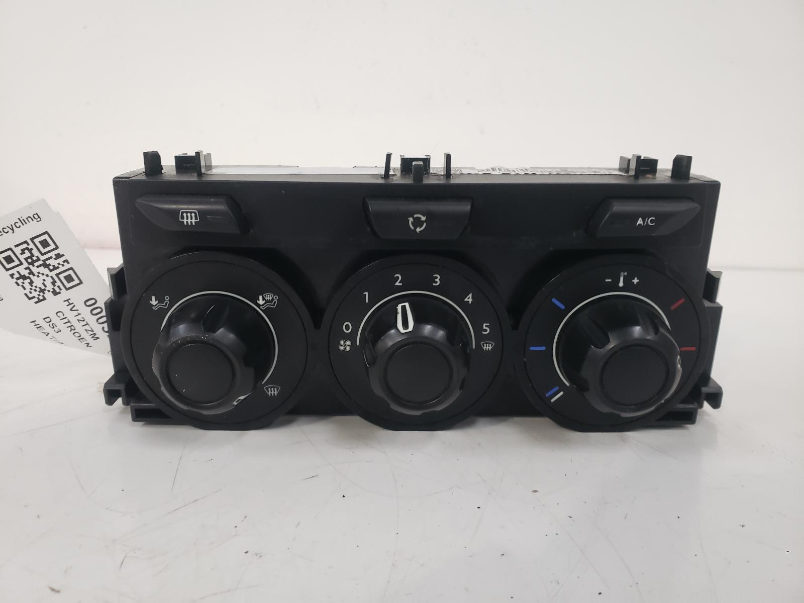 View Auto part Heater/AC Controller Citroen Ds3 2012