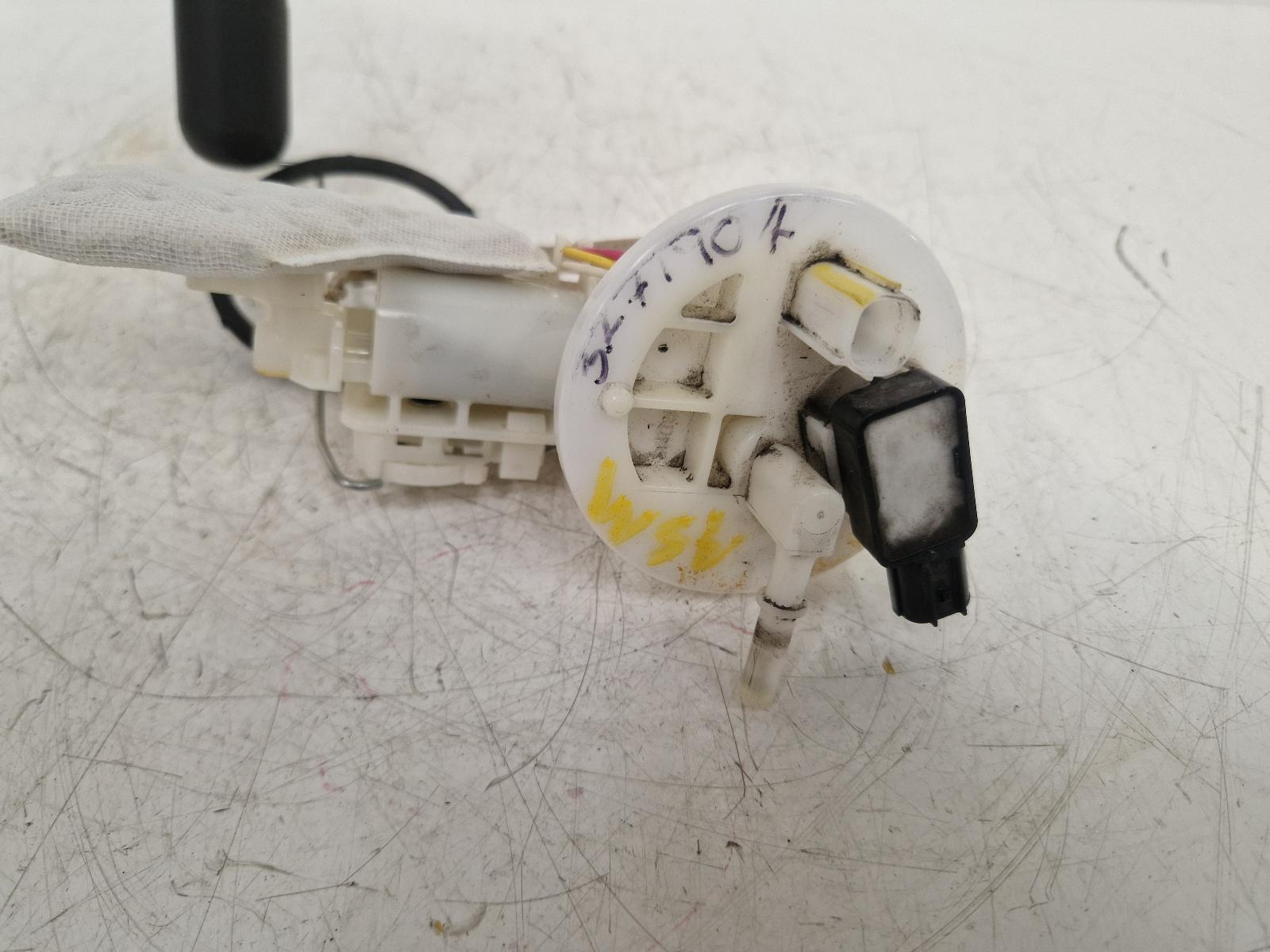 View Auto part Fuel Pump Yamaha Ys 125 2018