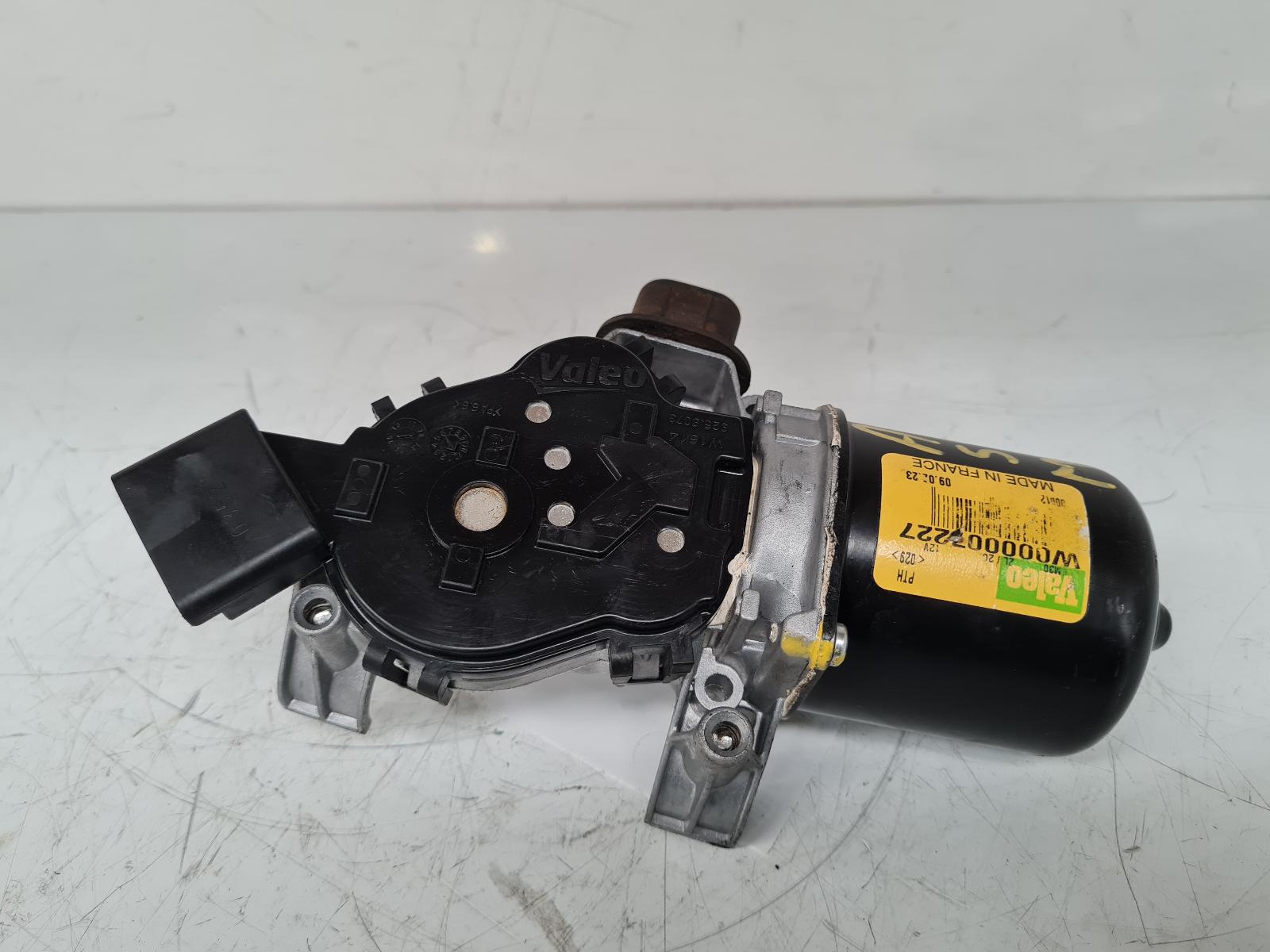 View Auto part Wiper Motor Front Renault Megane 2013