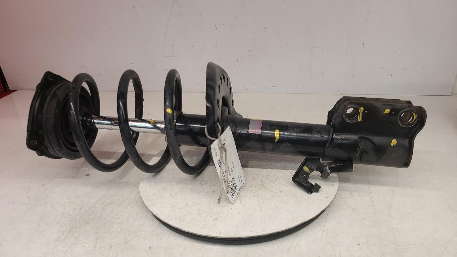 View Auto part LF Strut Nissan Leaf 2017