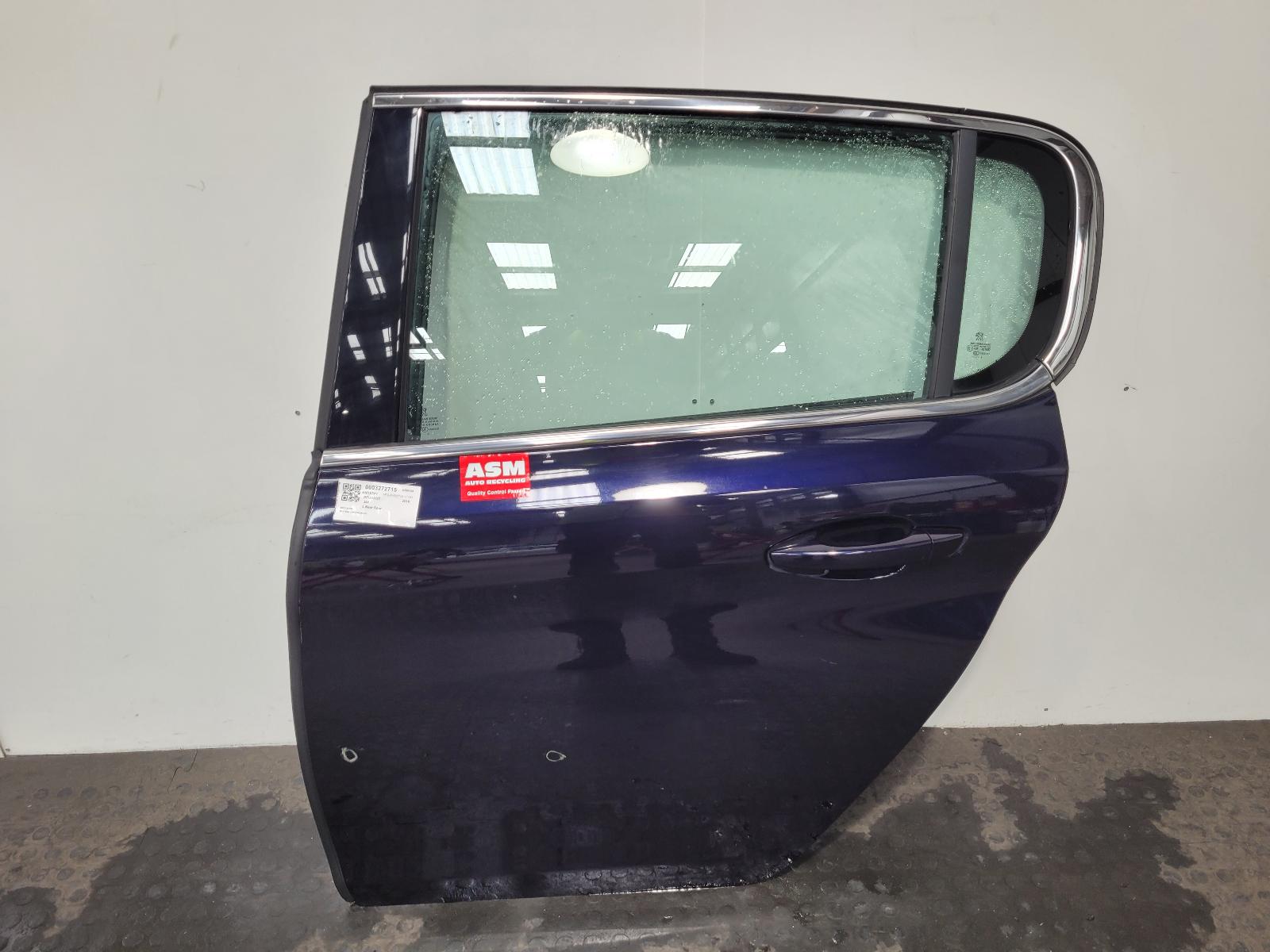 View Auto part L Rear Door Peugeot 308 2018