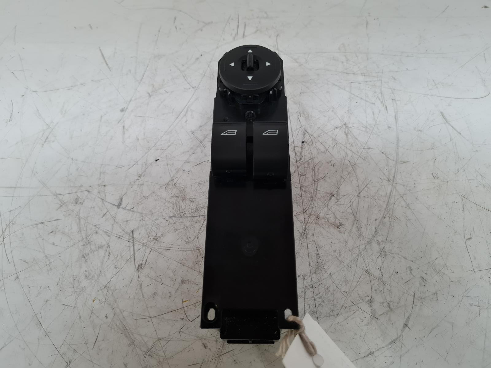 View Auto part Elect. Window Switch Ford Transit Courier 2015