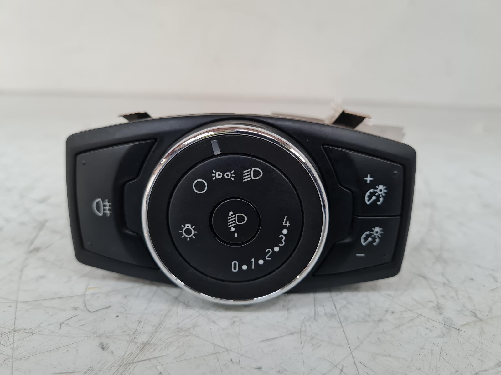 View Auto part Headlight Switch Ford Transit Courier 2015