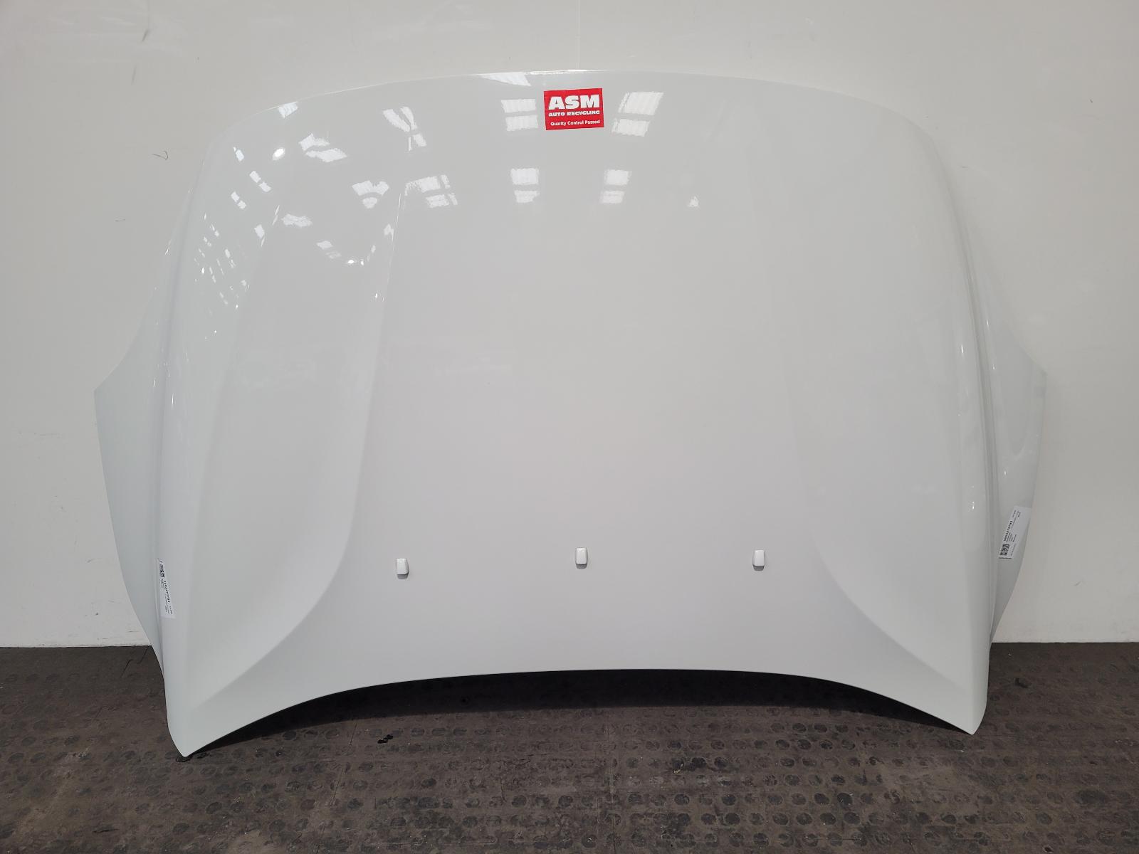 View Auto part Bonnet Volvo V40 2013