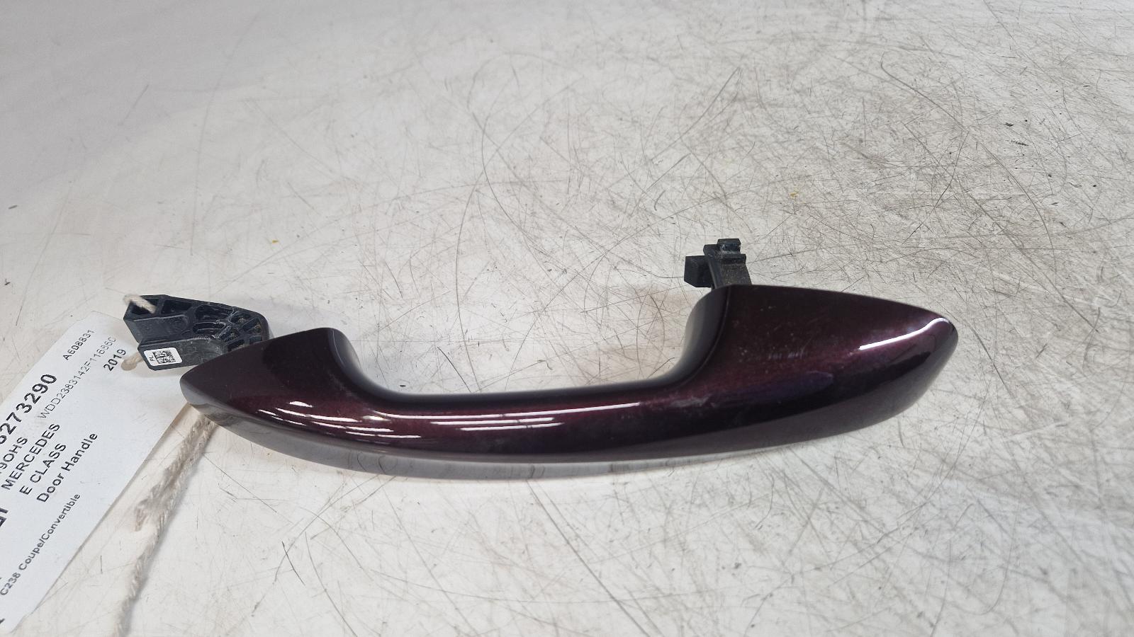 View Auto part Door Handle Mercedes E Class 2019
