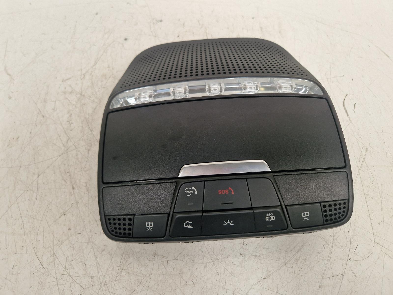 View Auto part Courtesy Light Mercedes E Class 2019