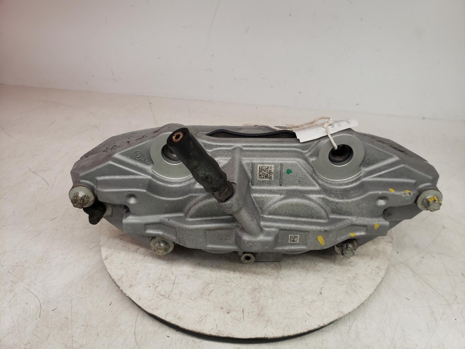 View Auto part Caliper Mercedes E Class 2019