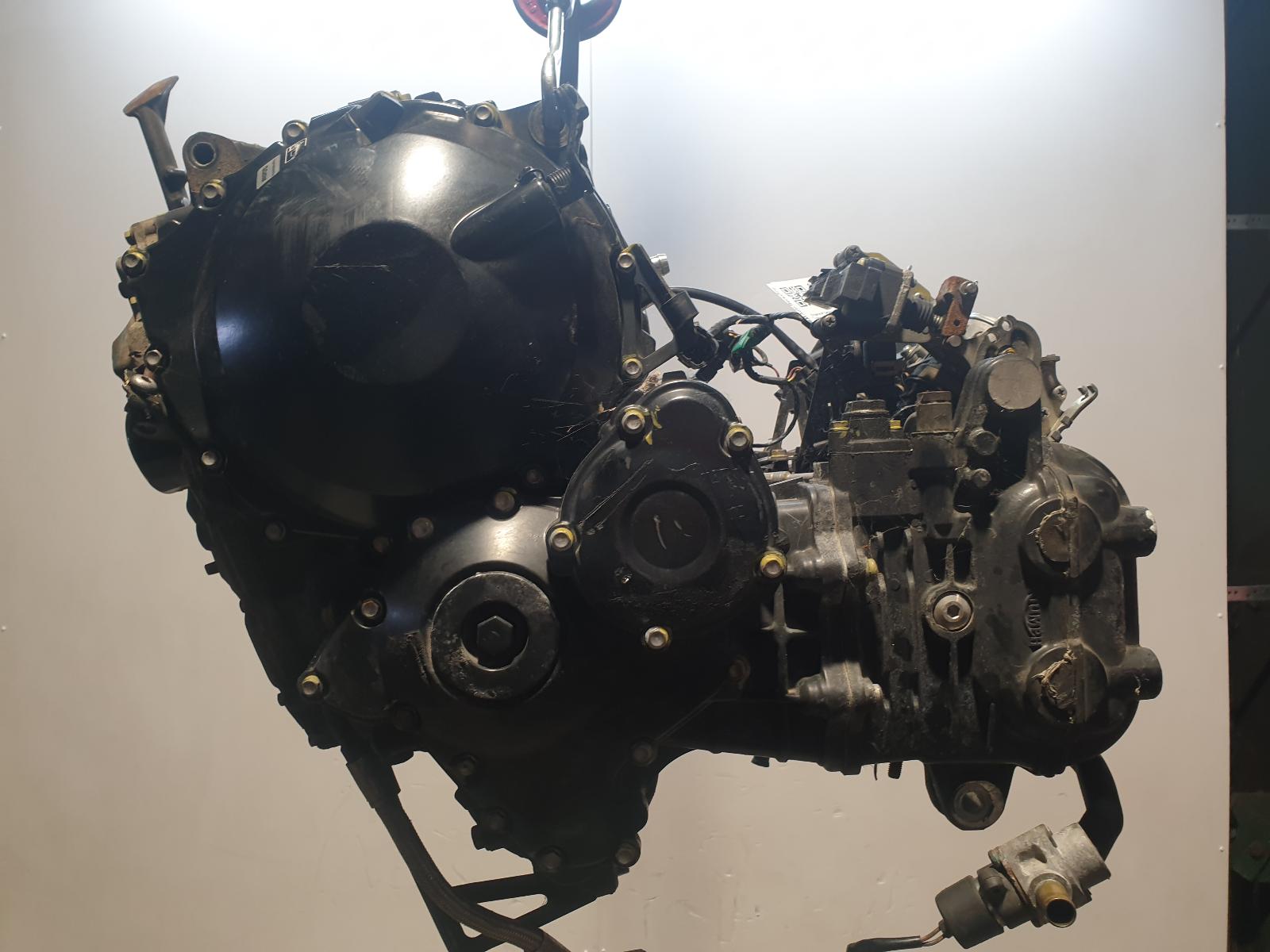 View Auto part Engine Triumph Sprint Gt 1050 Abs 2012