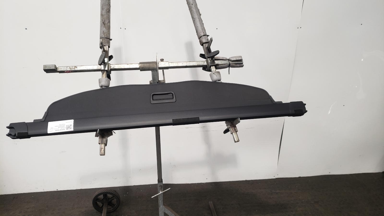 View Auto part Parcel Shelf Land Rover Discovery Sport 2020