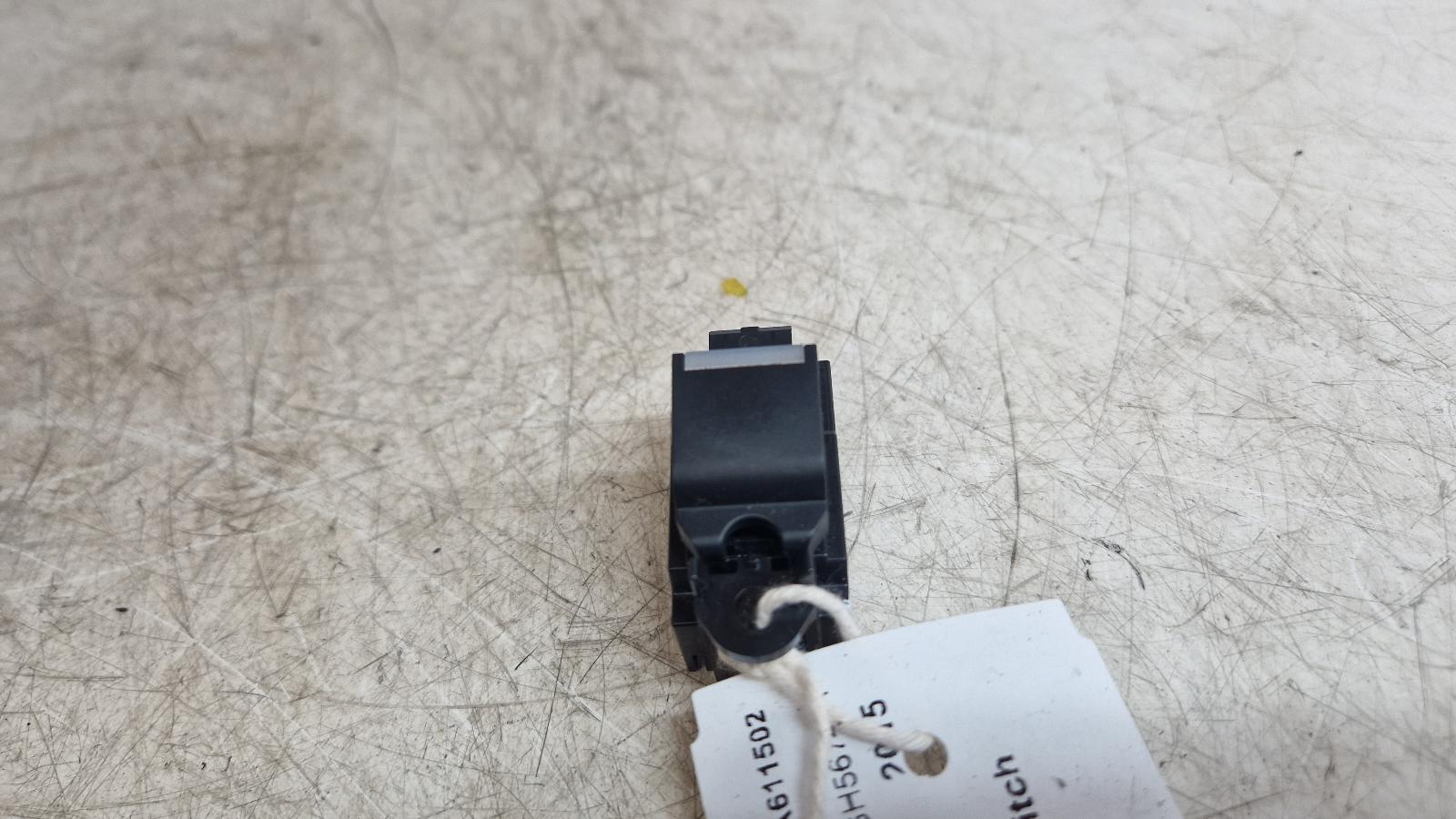 View Auto part Elect. Window Switch Land Rover Discovery Sport 2015