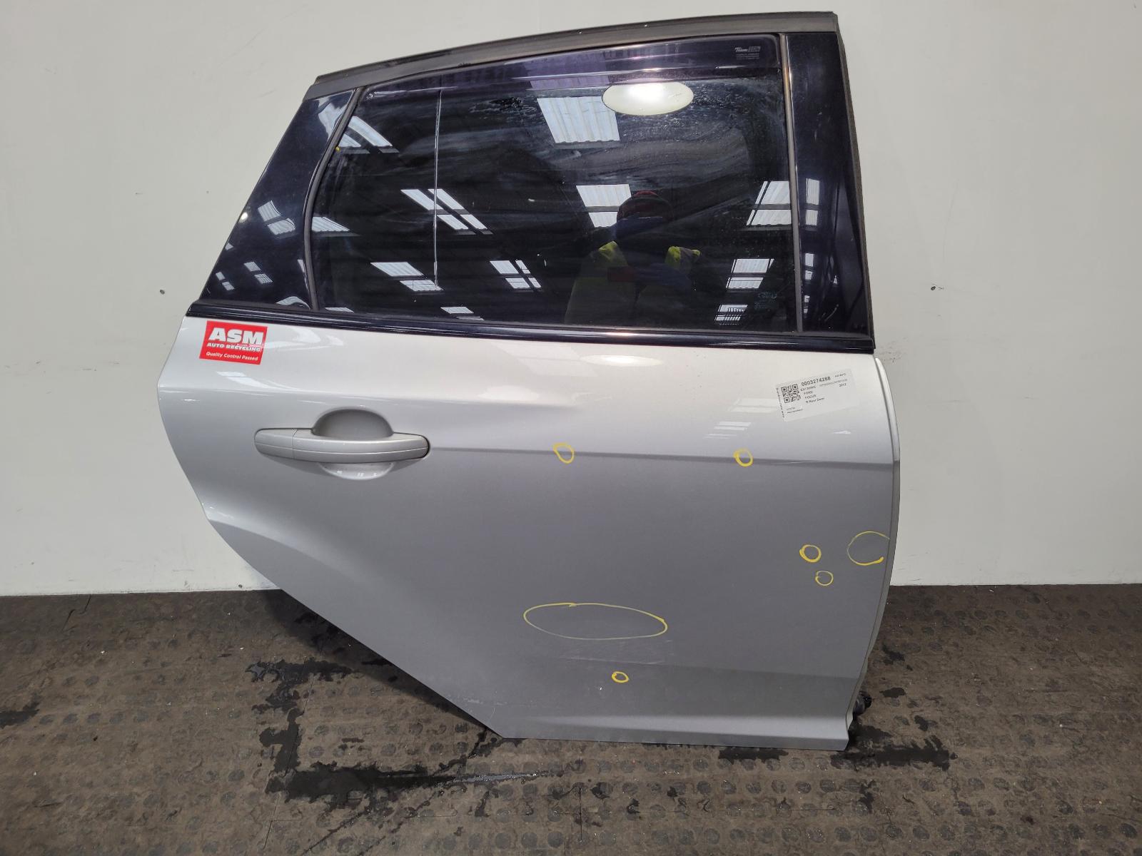 View Auto part R Rear Door Ford Focus 2012