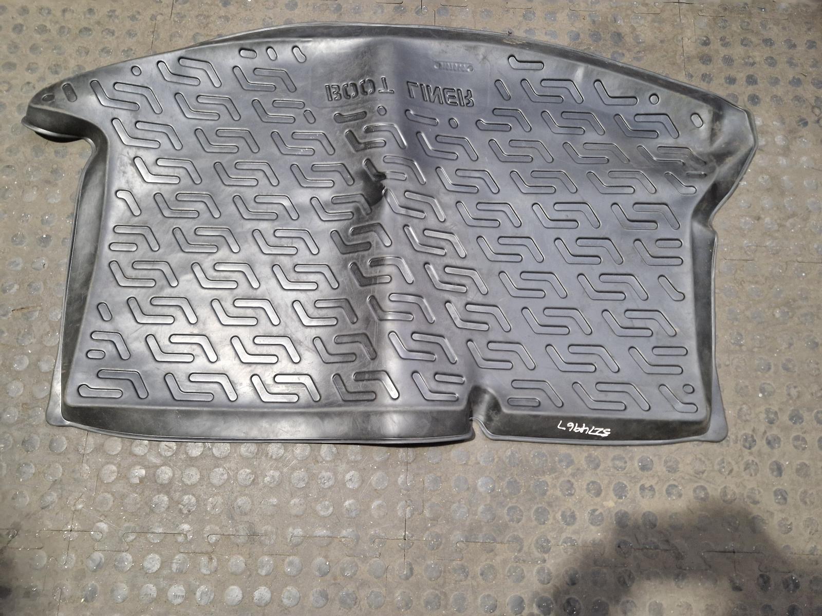 View Auto part Floor Mats/Boot Liner Ford Fiesta 2011