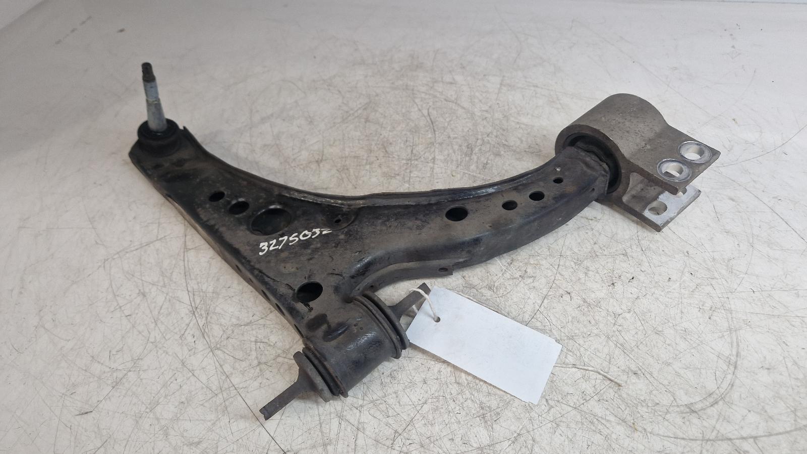 View Auto part RF Lower Control Arm Vauxhall Astra 2017