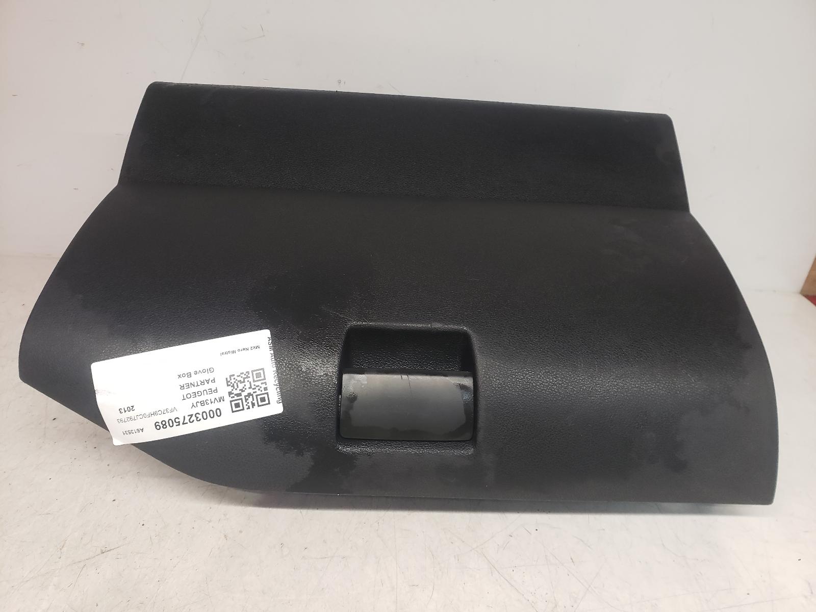 View Auto part Glove Box Peugeot Partner 2013