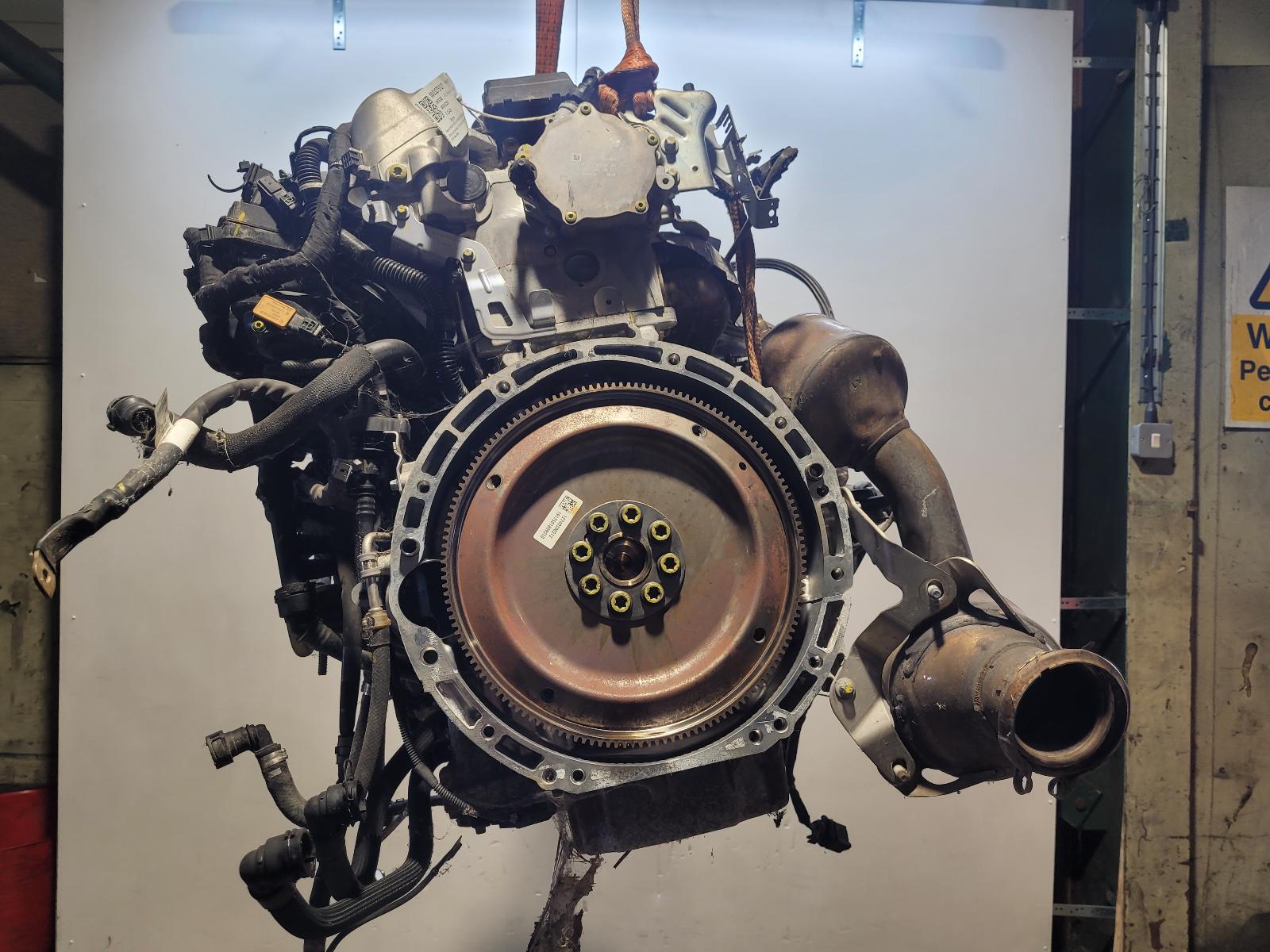 View Auto part Engine Mercedes E Class 2019