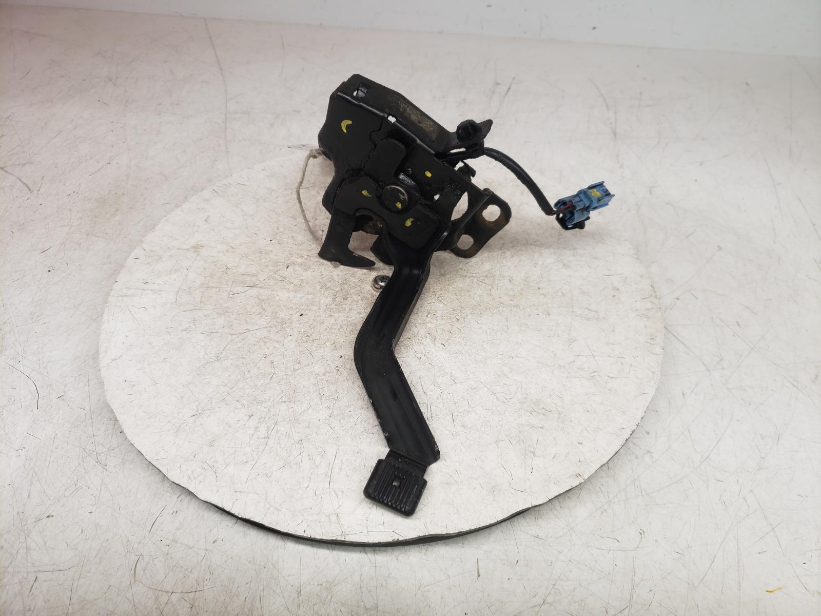 View Auto part Bonnet Latch Honda Civic 2012
