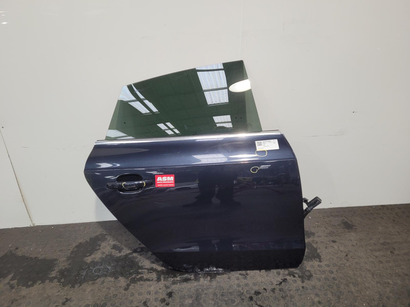 View Auto part R Rear Door Audi A5 2012
