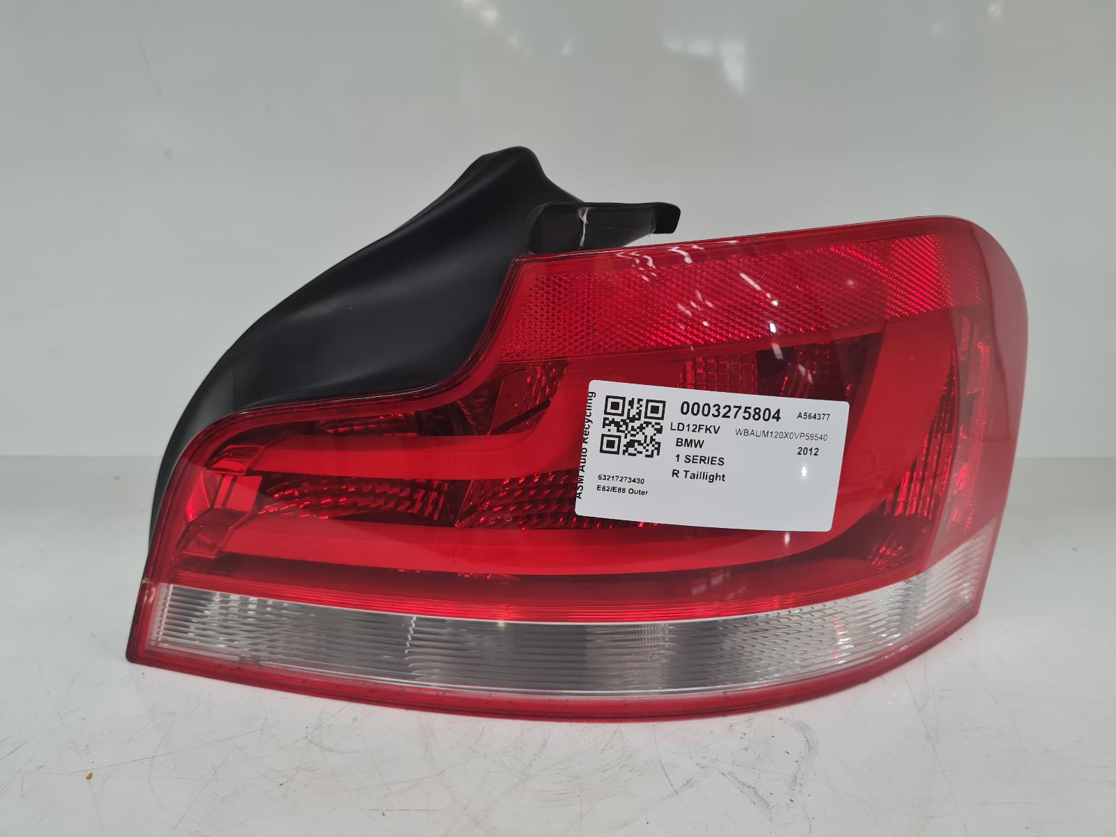 View Auto part R Taillight Bmw 1 Series 2012