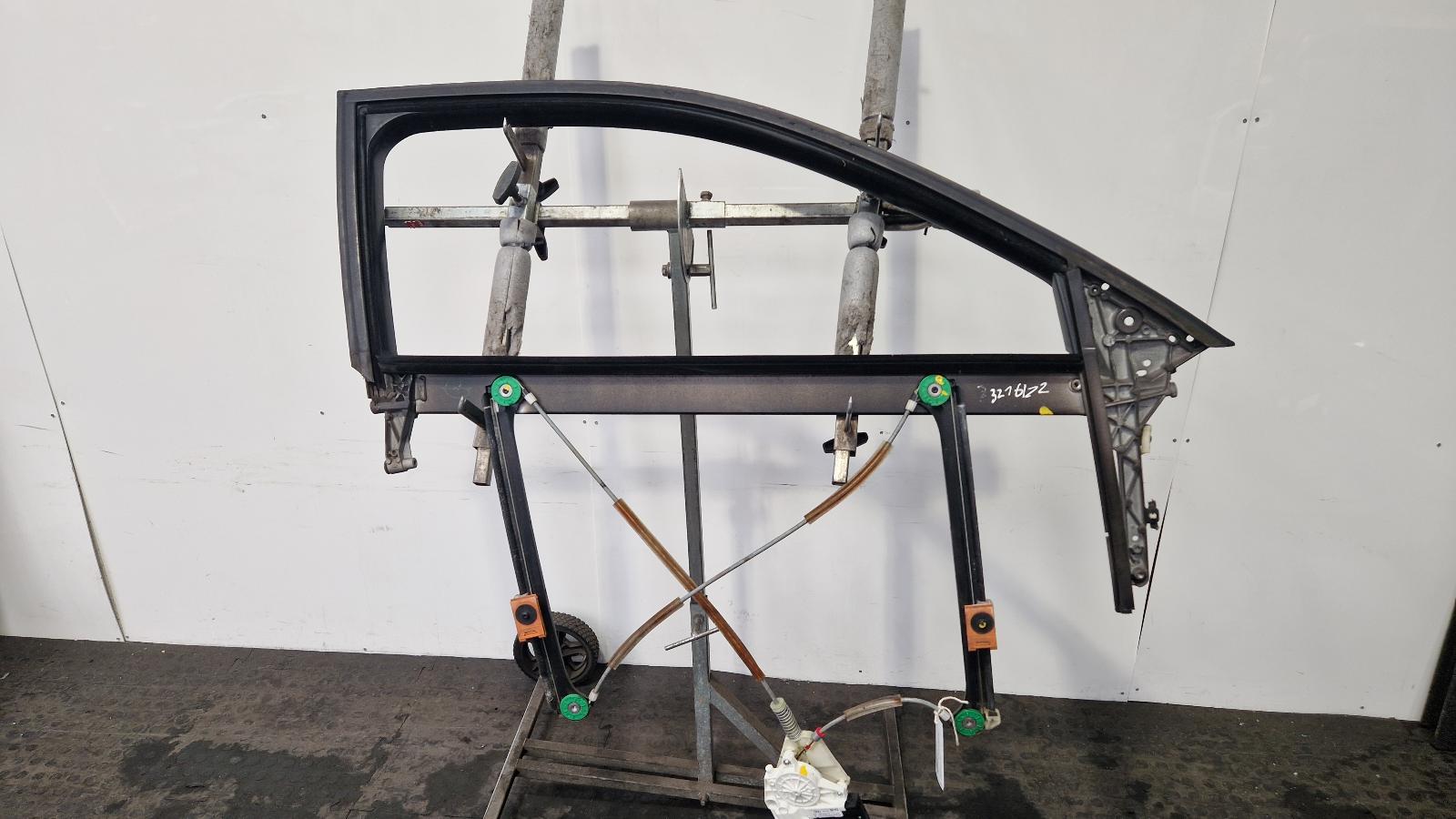 View Auto part RF Window Regulator Audi A3 2007